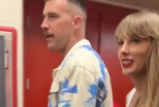 Romance de Taylor Swift con astro de la NFL es objetivo de la derecha de EUA